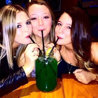 makenamcc's profile picture. umich18•ΔΔΔ