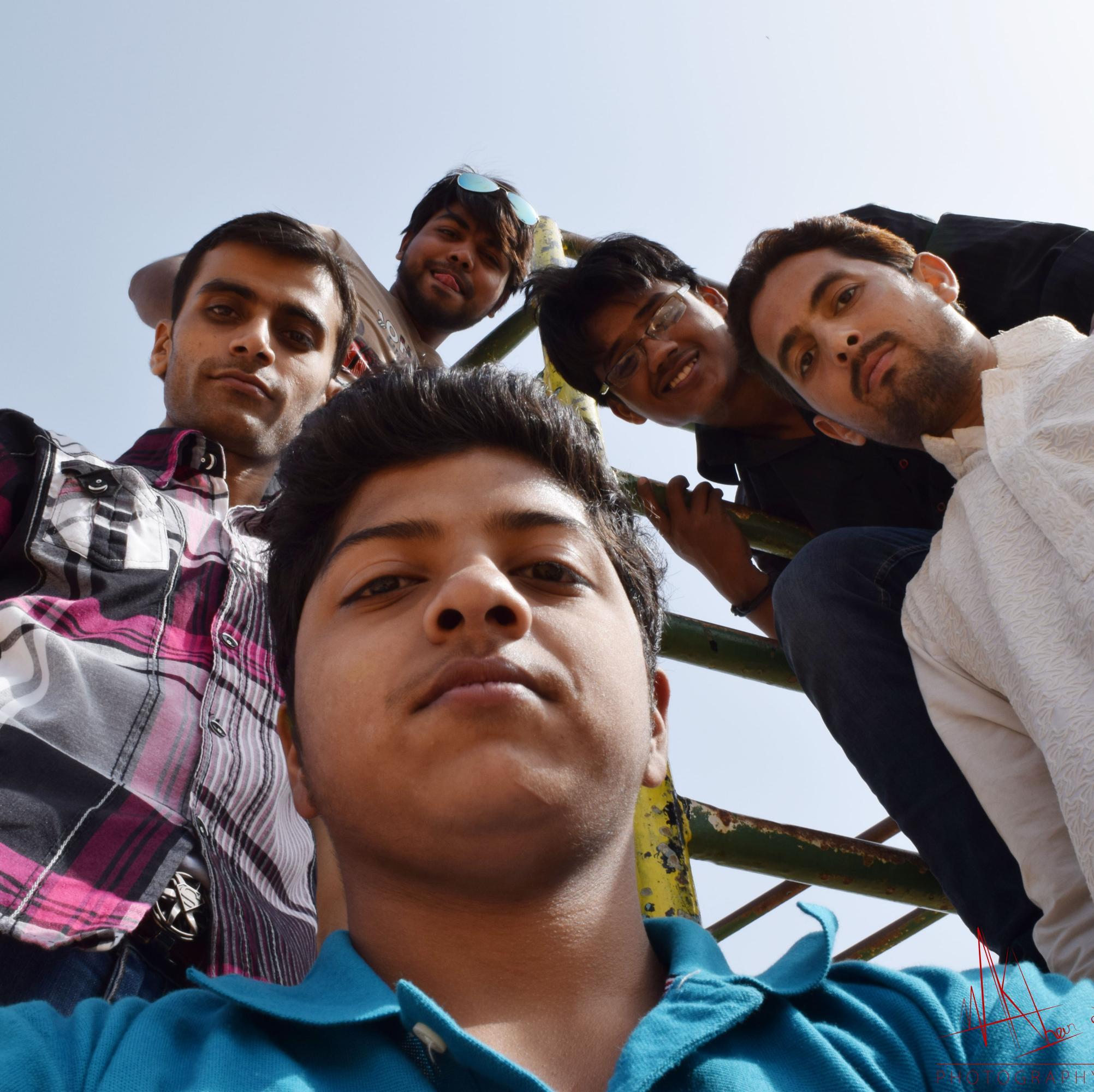 AAqUOoO's profile picture. Digital Artist