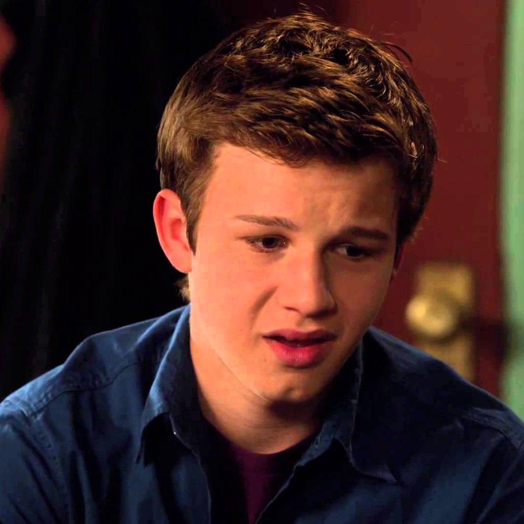 CaringConnor_'s profile picture. What I like about Jude is he never talks bad about anyone. #TheFosters