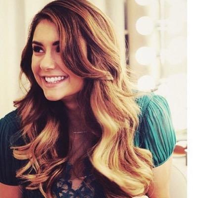 WichyBonElena's profile picture. 