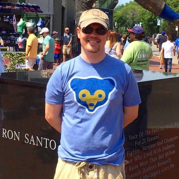 IT guy, mac devotee, erratic golfer, Cubs/Bears/Hawks fan, ILL-INI, Spoon! Gonna need bigger glasses, Vaccinated.