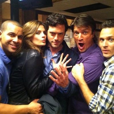 castle lock screens. tweet any requests