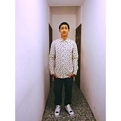 KushThugger's profile picture. Living Single and Free ☺️ 
IG: kush_thugger 
snapchat: oreosunday 
loyalty before Royalty