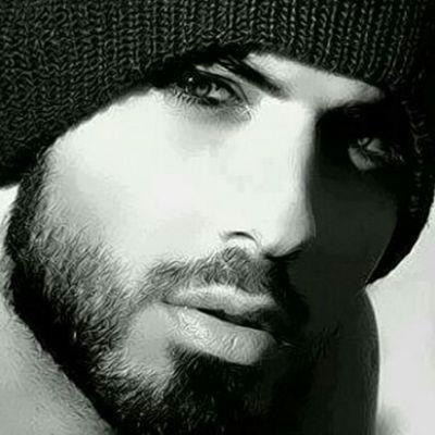 ‏‏‏‏‏‏‏‏‏‏‏‏كَل شخْص لديہ . . قَلبّ ♥ وَ [ لَكن ] ليس كُل شَخص لَديہ . . ضَمِيرْ !