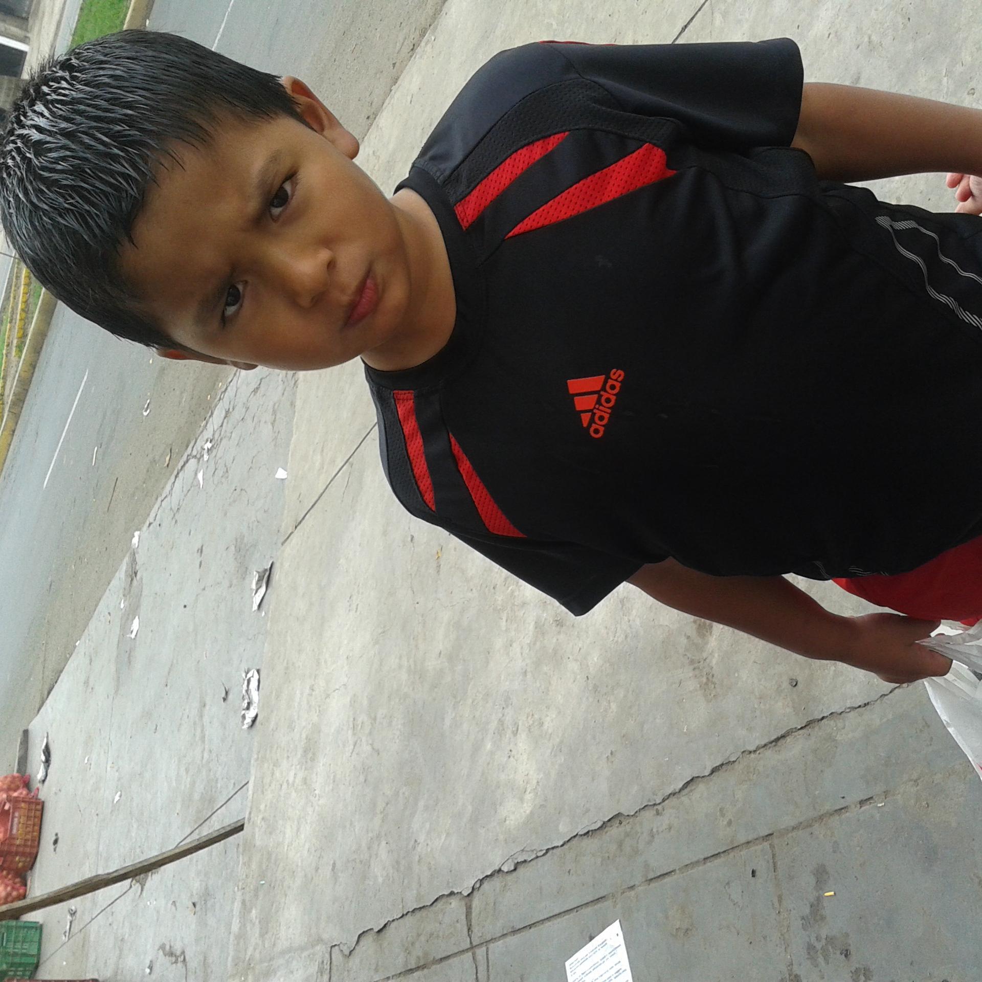 angelatlv131's profile picture. 