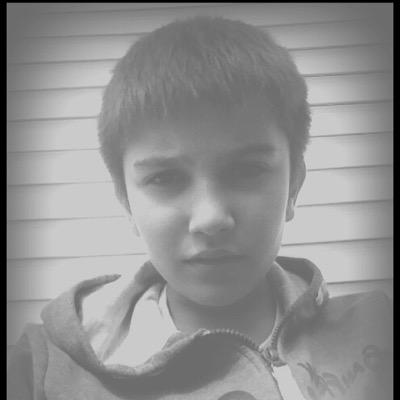 AyllonClement's profile picture. il faut surmonter les douleurs comme on surmonte notre peur.