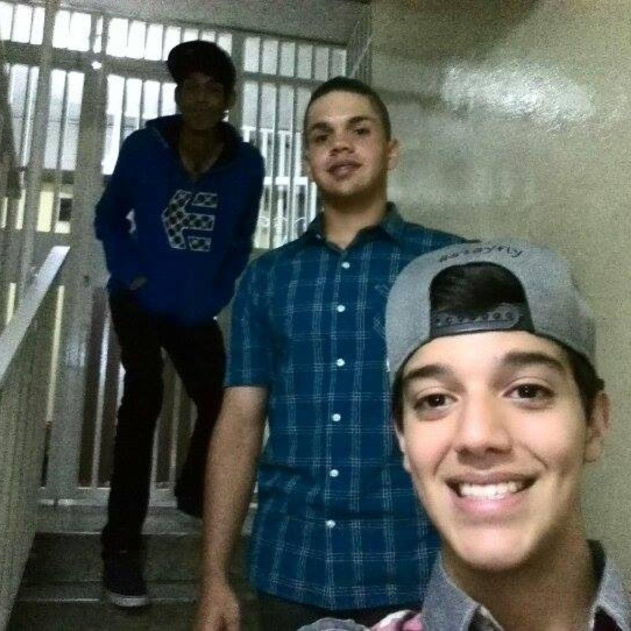 Darkarversh98's profile picture. Venezolano , estudiante , amo el futbol y eso es todo lo que tienes que saber