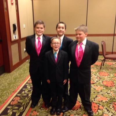 Bellofellow's profile picture. I like baseball and wrestling