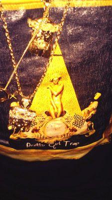#PrettyGirlTrap Follow @iceman745 on twitter & instagram @iceman745 #Teamicey