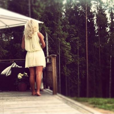 JonnaHultqvist's profile picture. Äter mycket. Tränar mycket. Reser mycket. Har twitter istället för pojkvän.