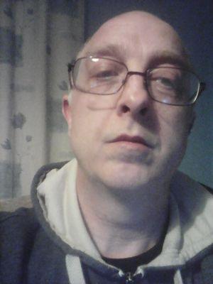 40 something rock music fan
