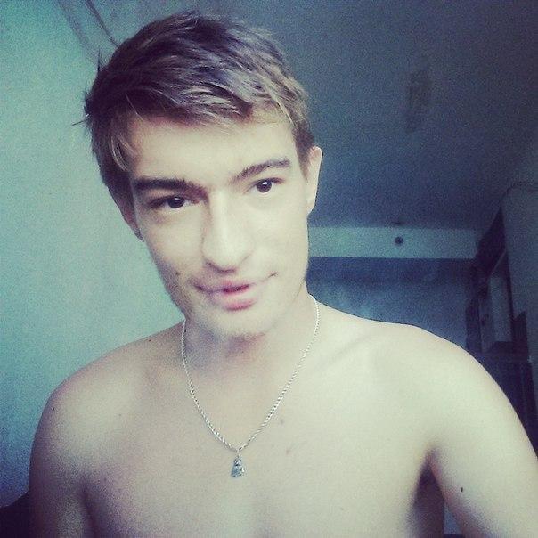 prank17love's profile picture. 