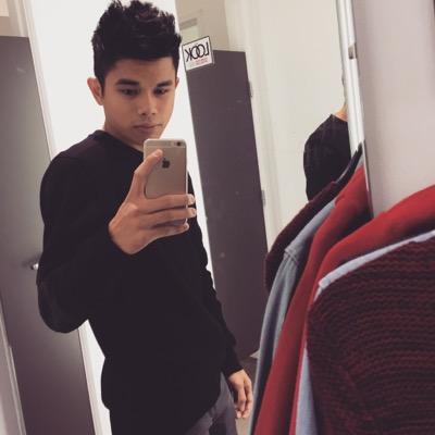 Asian loverboy | Group Head | Senior Admin | Segment: #TBCMidnight / For all the Pinoy gays around the world!