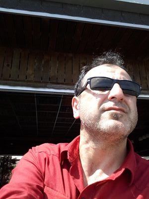 DEÜ İktisadi ve İdari Bilimler Fakültesi 
Yönetim Bilişim Sistemleri (YBS) Bölümü, Prof.Dr.