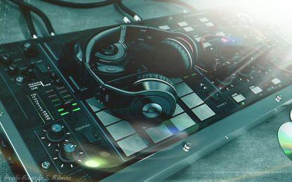 Livin the dream and life one day at a time producing great music