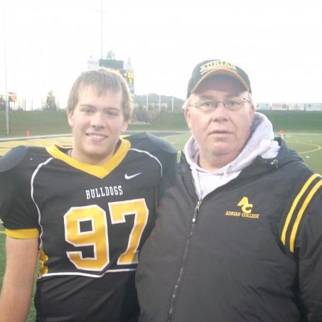 30 years experience coaching high school football. Current offensive coordinator at Armada Mi. high school.