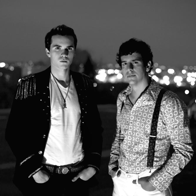 Alt. Rock band from Toronto, Ontario! Keep up to date with the shows, music and the band!! Get ready for our upcoming album!