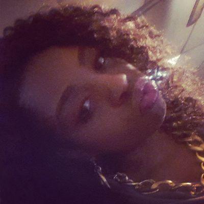 Home, Love && Family ='s ROYALTy ((find out what that means to me))