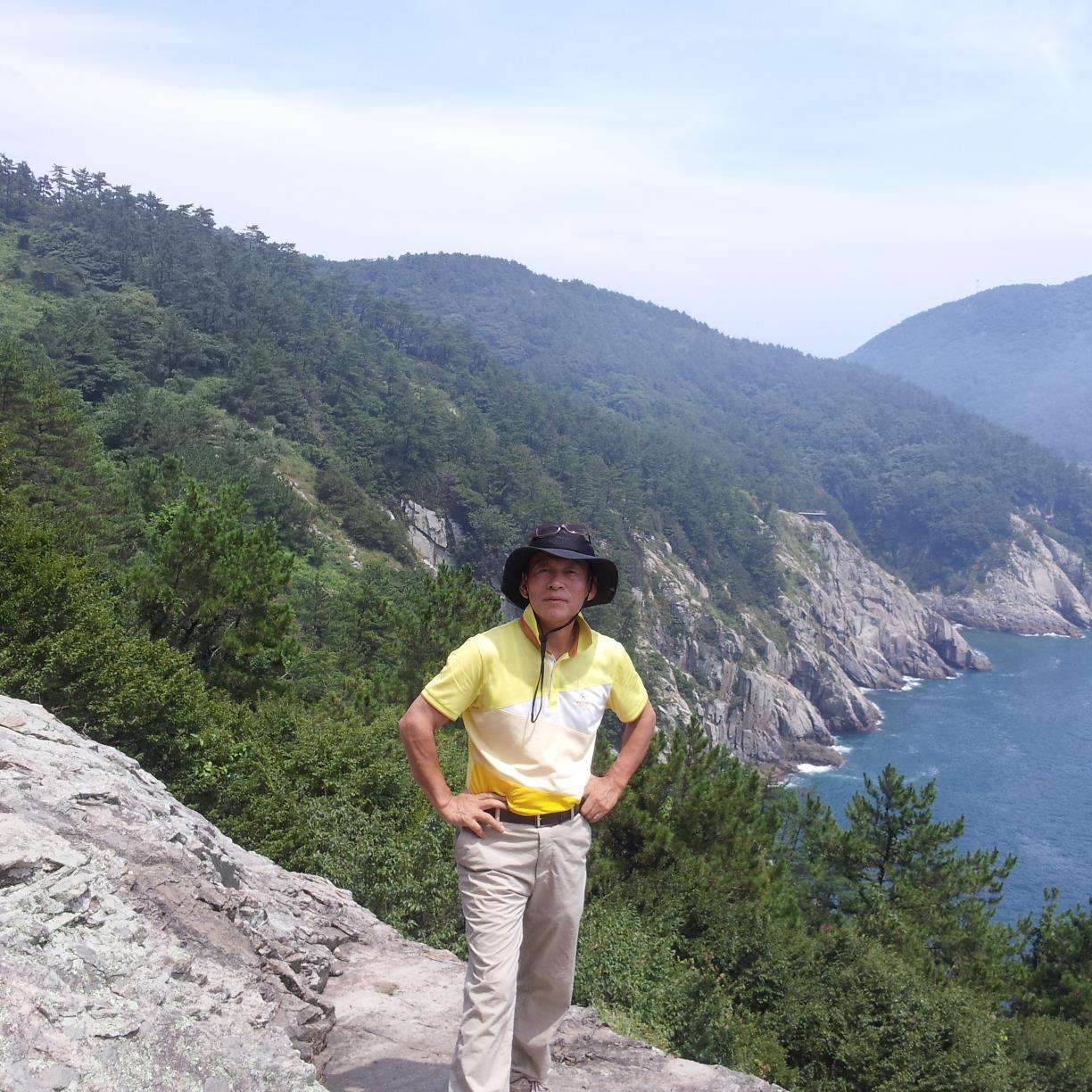 sicho1627's profile picture. 