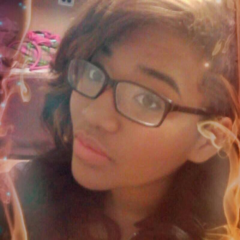 dej_ntshiab's profile picture. scsu17. music forever. earth child. hippie. love. peace. happiness.