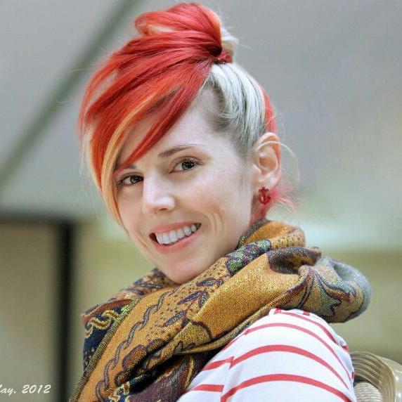 World Traveler. International Lindy Hopper, teacher, vintage performer, & lip sync enthusiast. Fancy hair, afternoon tea, and educated conversation inspire me.
