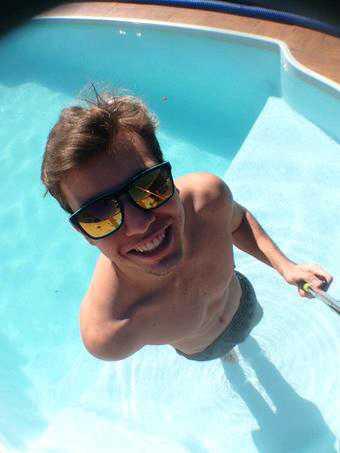 Carlos não segue