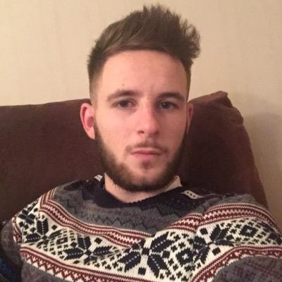 b_harteofficial's profile picture. I am 20 from Luton. I am a musical theatre performer, work at Costa Coffee and a Lifeguard at Dunstable Leisure Centre.