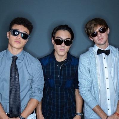 I love IM5 they are amazing!follow if ur a 5er #IM5 #Cole #Dana #Gabe Dana and Im5band followed!❤️
