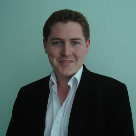 Marketer/analyst. Creating content for martech, B2B trade media and agencies. Managing Director and Founder @market2marketer