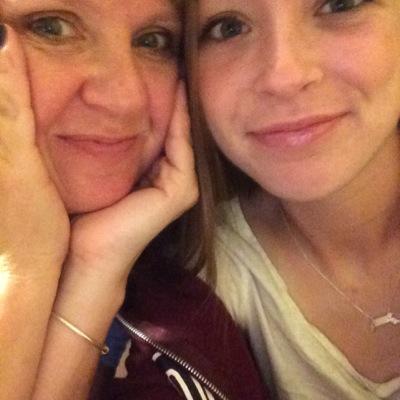 AllisonAkapb5's profile picture. 