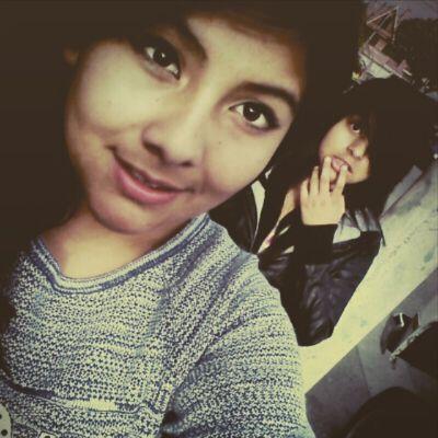 Para mi la NORMALIDA APESTA!!¨*,Soy muy loca y que¡? NO soy PERFECTA! ni pretendo serlo....!Mi idolo Justin Bieber :D!:3 Odio la gente HIPOCRITA ¡¡¡FIN!!