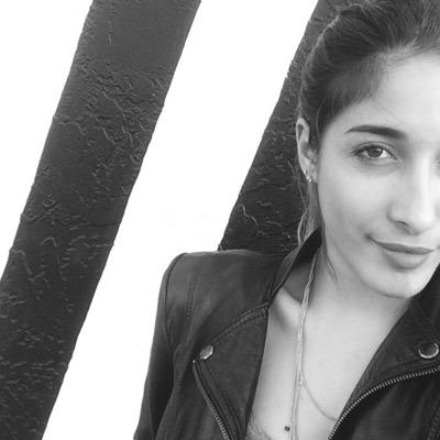 SabrinaCaptures's profile picture. PR/Advertising| @UCF Alum |Stay Curious.