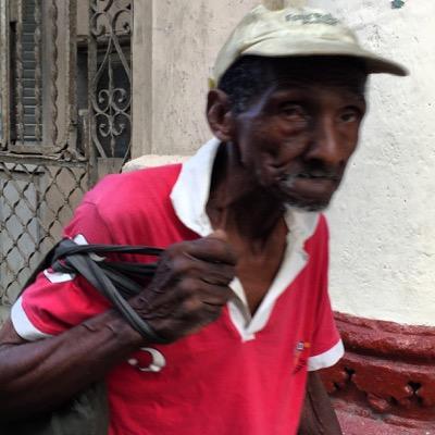 conectando a los cubanos via wifi