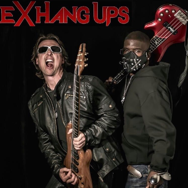 WATCH The NEW VIDEO: https://t.co/AFZpPKBNRf #rock #rap #vh1.  Rock-Rap-Kickin it. Born on Vh1 and Rock Fantasy Camp.