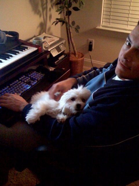 Ambient/electronik musik loving - creative/screenwriting - southern boy from Charlotte, NC!