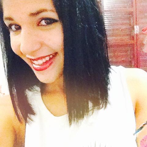 Aqui é a lei do cão, quem sorri pra ti quer ver tu cair, é justo é Deus o homem não, ouse me julgar tente a sorte fi ✌