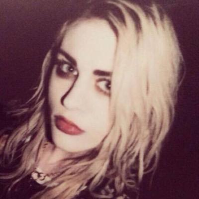 ErraticCoquette's profile picture. I tend to feel everything too deeply or not at all. // ThgRp.