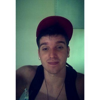 Sonhe como se fosse viver para sempre, viva como se fosse morrer amanhã.