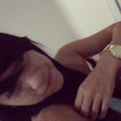 __ Sin mente como los locos y sin corazon como las muñecas