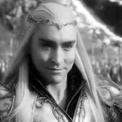 Actor, Twilight, The Hobbit. Known for my eyebrows. [RP NOT @leepace JUST A FAN ACCOUNT] [@fauxcutiex is high above me but shes mine]