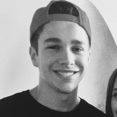 ♡Austin followed 2-4-14♡ 1/4♡