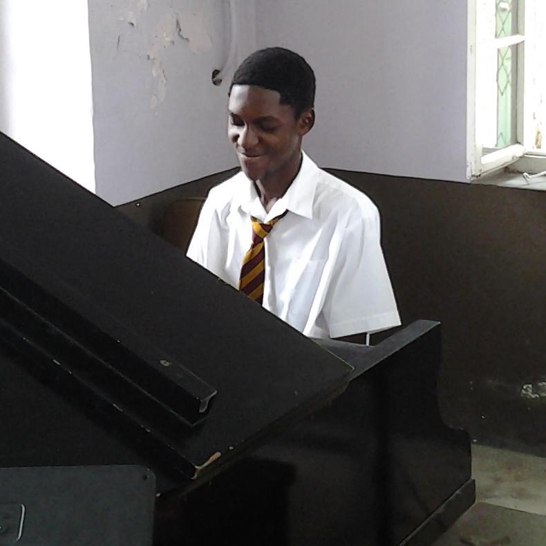 paulrw16's profile picture. 