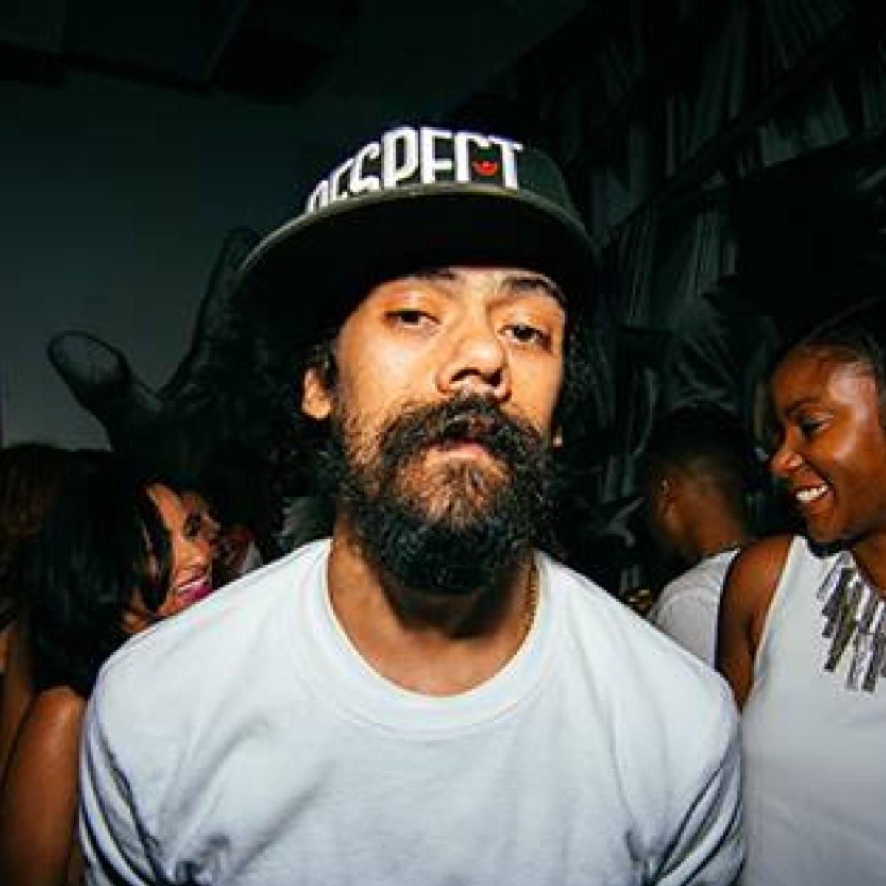 Damian Marley Fans On Twitter Elijah Marley Bailando