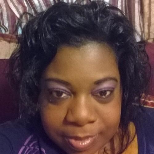 QCDIVA's profile picture. 