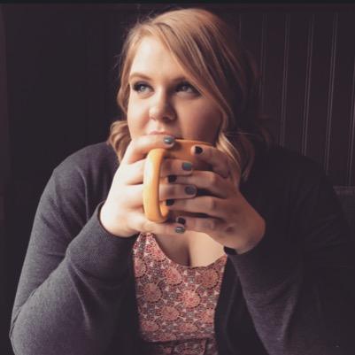Blonde with an unpredictable sense of humor. 23. Music Therapy. SLC ⚯͛