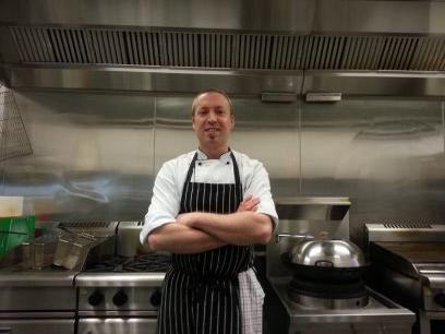 Full time Chef, Married to the most amazing woman, Dad to two beautiful kids, part time Forex trader and Mentor