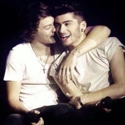UNFOLLOW ME AND FOLLOW @otrazxrry