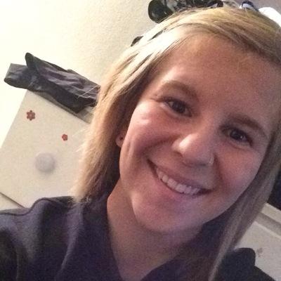 BreannaScott_'s profile picture. Likes: Puppies, Water, Margaritas Dislikes: War, Paper Cuts, Broke Bitches