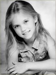 Ho chiamato Lodovica Rydel Comello e sono italiano/Me llamó Lodovica Rydel Comello y soy Italiana