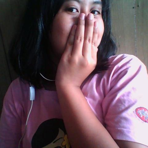 sari_shindy's profile picture. 